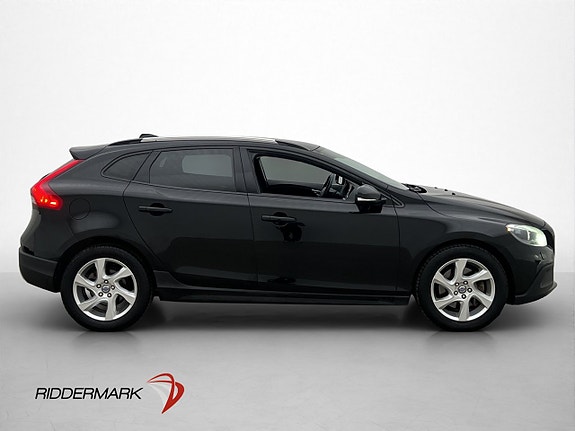 Volvo V40 Cross Country 5 of 30