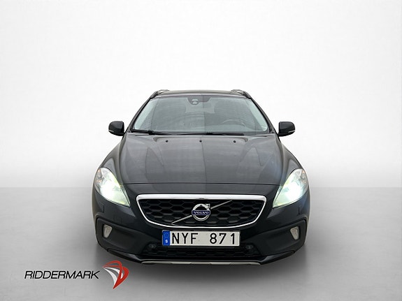 Volvo V40 Cross Country 8 of 30