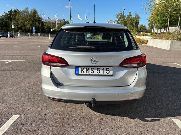 Opel Astra 4 of 8