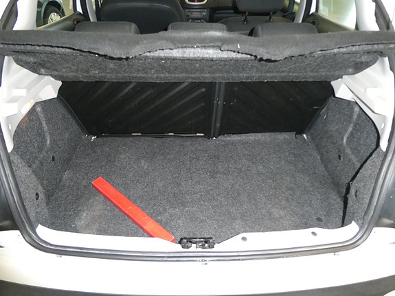 Peugeot 206+ 5 of 8
