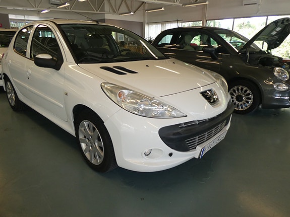 Peugeot 206+ 8 of 8