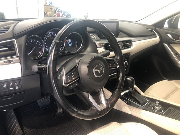 Mazda 6 6 of 8