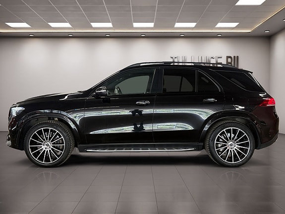 Mercedes-Benz GLE350 de 2 of 30