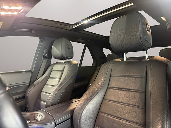 Mercedes-Benz GLE350 de 9 of 30