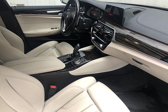 BMW 520d 5 of 9
