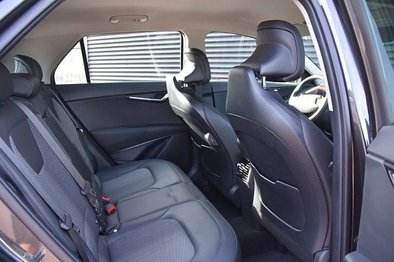 Kia Niro 10 of 18