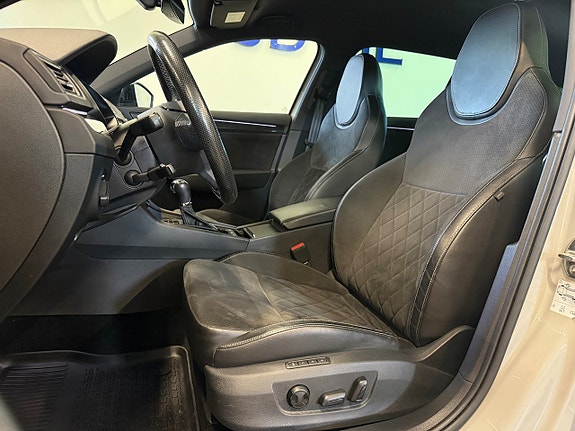 Skoda Superb 10 of 22