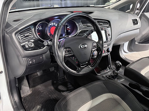 Kia Ceed 9 of 23