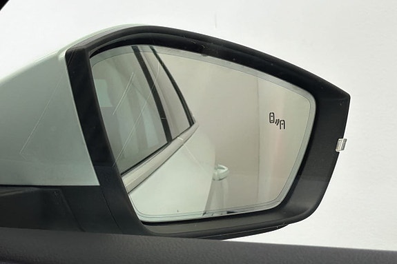 Skoda Superb 24 of 25