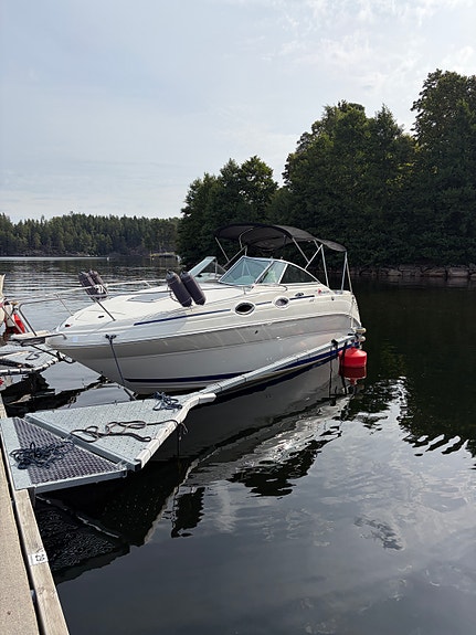 Sea Ray 240 SD 2003 2 of 14
