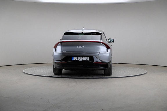 Kia EV6 5 of 25