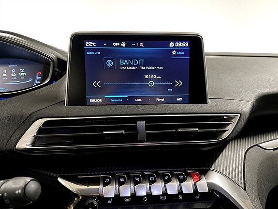 Peugeot 3008 11 of 18
