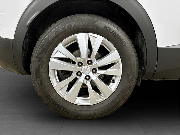 Peugeot 3008 17 of 18