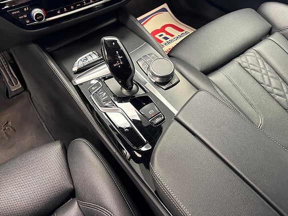BMW 520d 12 of 14