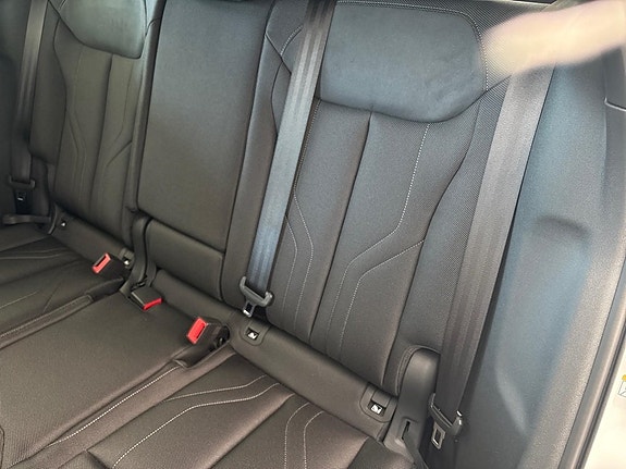 Audi Q3 13 of 15