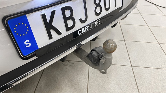 Mercedes-Benz CLA250 e 23 of 25