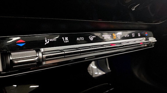 Mercedes-Benz CLA250 e 20 of 25