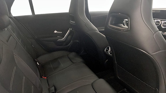 Mercedes-Benz CLA250 e 5 of 25