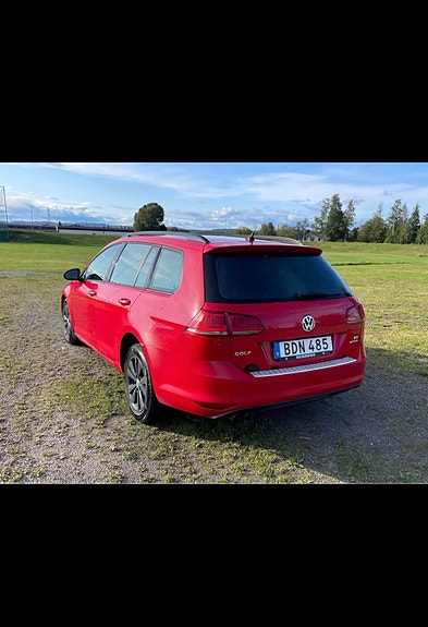 Volkswagen Golf VII 3 of 8