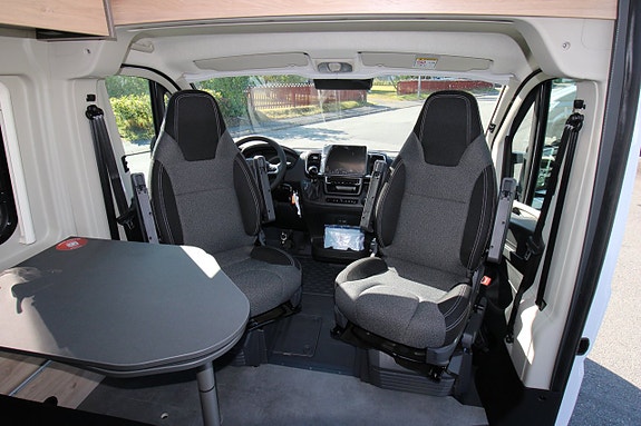 Dethleffs Globetrail Active 640 ES Automat Dieselpanna 14 of 15