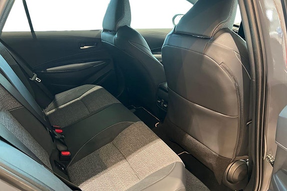 Toyota Corolla 9 of 21