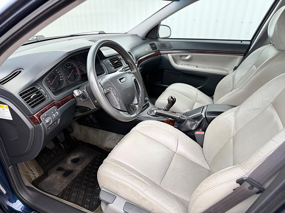 Volvo S80 5 of 10