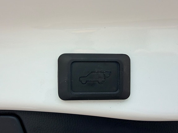 Toyota RAV4 26 of 27