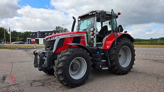 Massey Ferguson 6S.180 Dyna-VT 3 of 10