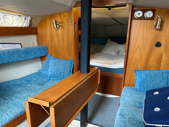 Maxi 77, 1980 årsmodell 4 of 6