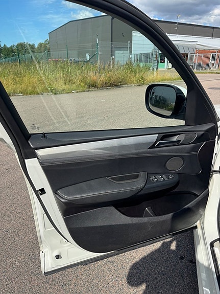 BMW X3 9 of 20