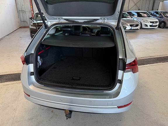 Skoda Octavia 9 of 19