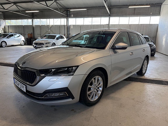 Skoda Octavia 2 of 19