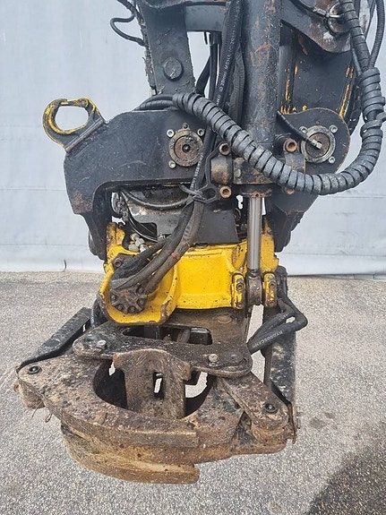 Hyundai Robex 80 CR-9 6 of 11