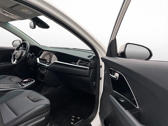 Kia e-Niro 25 of 30