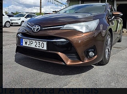 Toyota Avensis 2 of 11