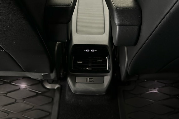 Volkswagen ID.4 GTX 24 of 30