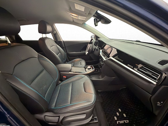 Kia e-Niro 10 of 30