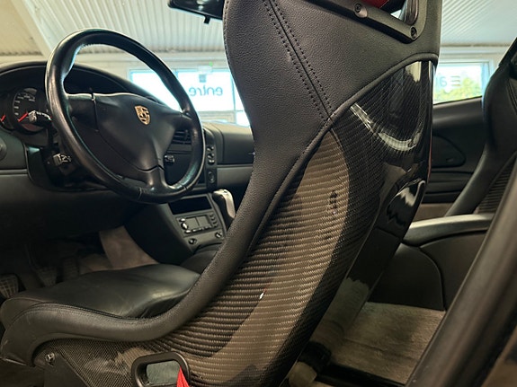 Porsche 911 13 of 17