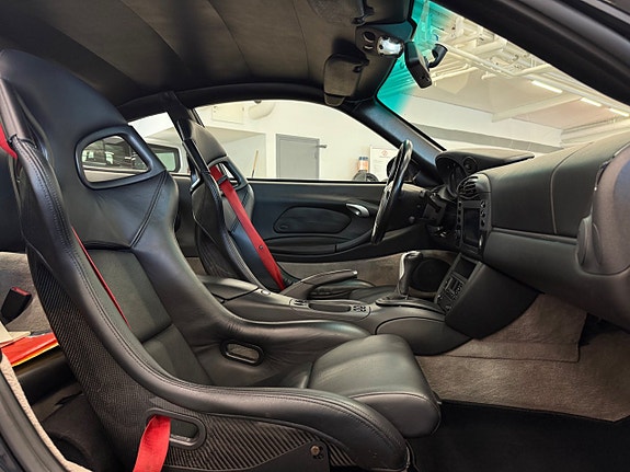 Porsche 911 6 of 17