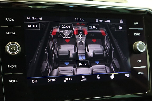 Volkswagen Passat Alltrack 19 of 30