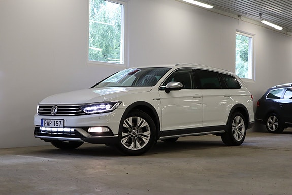 Volkswagen Passat Alltrack 30 of 30