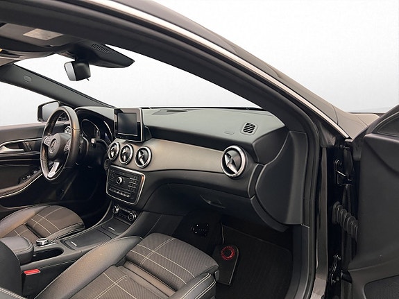 Mercedes-Benz CLA220 d 21 of 25