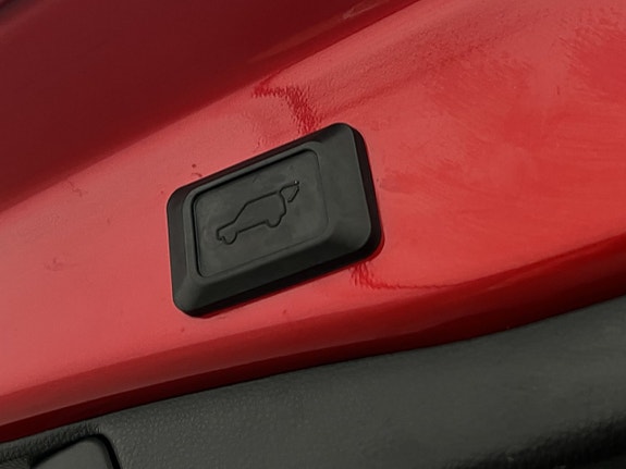 Toyota RAV4 28 of 30