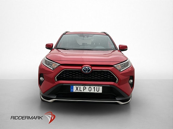 Toyota RAV4 2 of 30