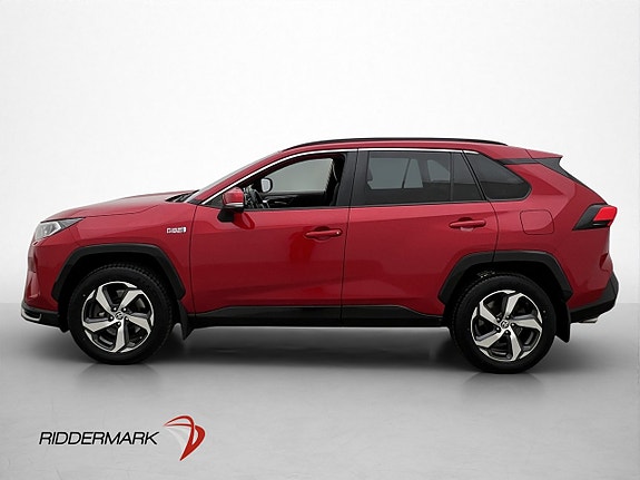 Toyota RAV4 4 of 30