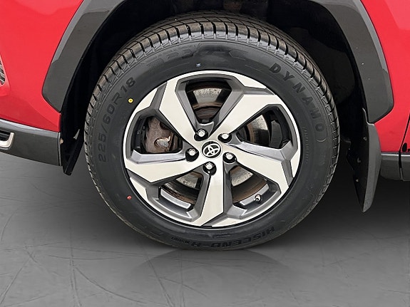 Toyota RAV4 29 of 30