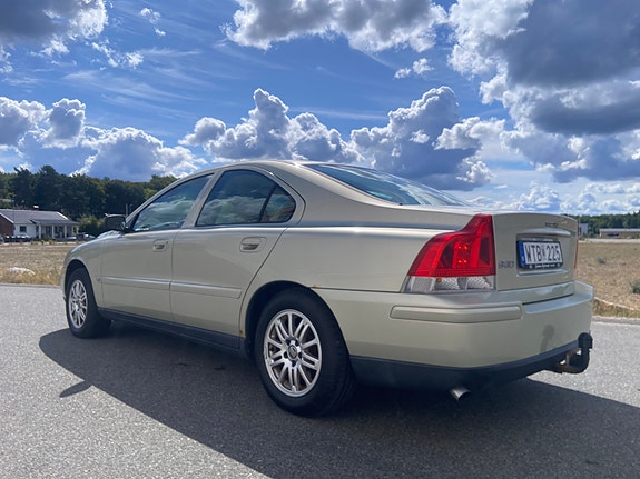Volvo S60 6 of 11