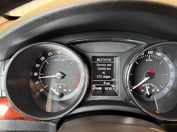 Skoda Superb 10 of 14