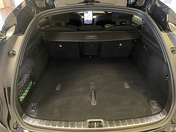 Polestar 3 5 of 24