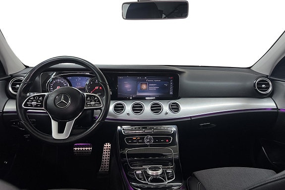 Mercedes-Benz E200 5 of 14